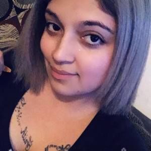 Meet your Posher, Janet